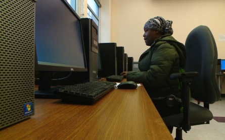 Philadelphia mom hopes online literacy program leads to better future